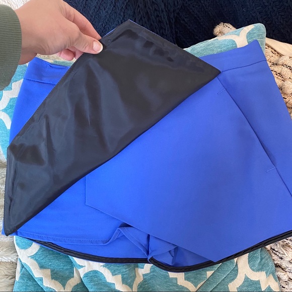 NWT! express skort | 00 - Picture 5 of 6